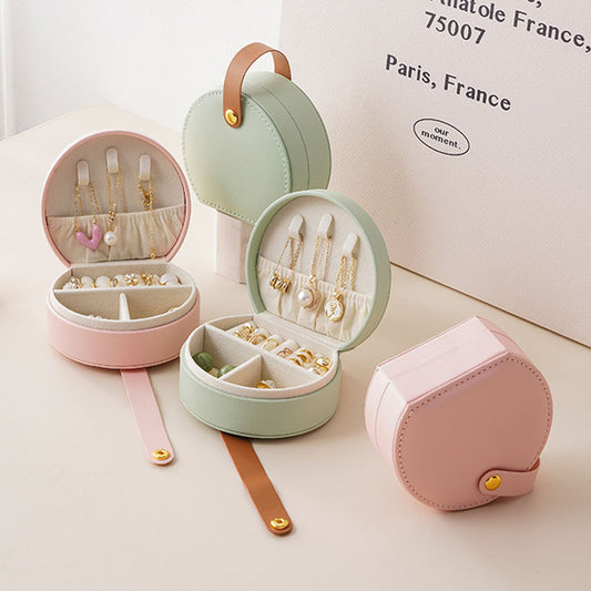 Luxe Round Jewelry Case